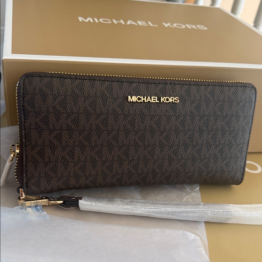 Michael Kors Wallets Brand New Authentic 8.5x4